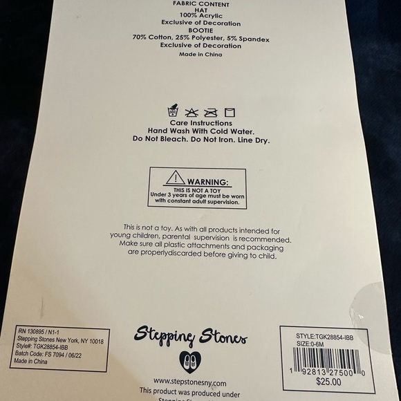 New First Steps Hat & Bootie Set - Picture 2 of 2